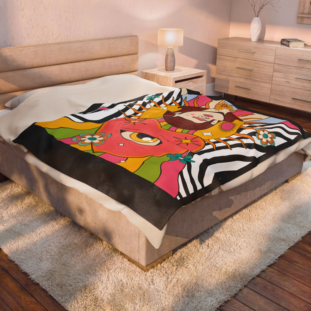 Psychedelic Heart Eye Illustration Velveteen Plush Blanket | Retro Rainbow Floral